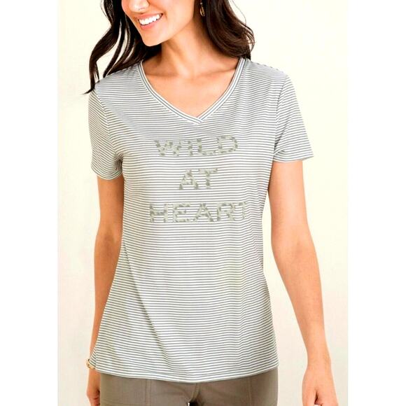 NWT Chico's Zenergy Wild At Heart Olive White Stripe V-Neck Tee  1 - Picture 1 of 13